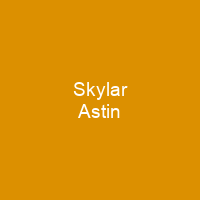 Skylar Astin